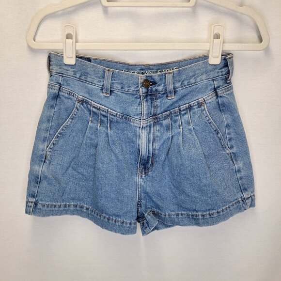 American Eagle Outfitters Pants - American Eagle Women's Size 6 Jean Shorts Highest Rise Mom Short Pleated